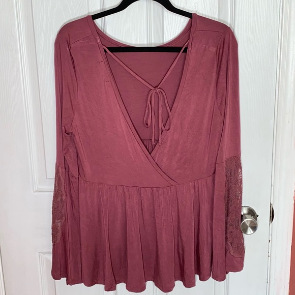 American Eagle bell sleeve babydoll top - Picture 5 of 5